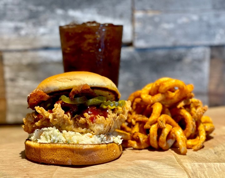 (#2) Moonshine Chicken Sandwich Combo