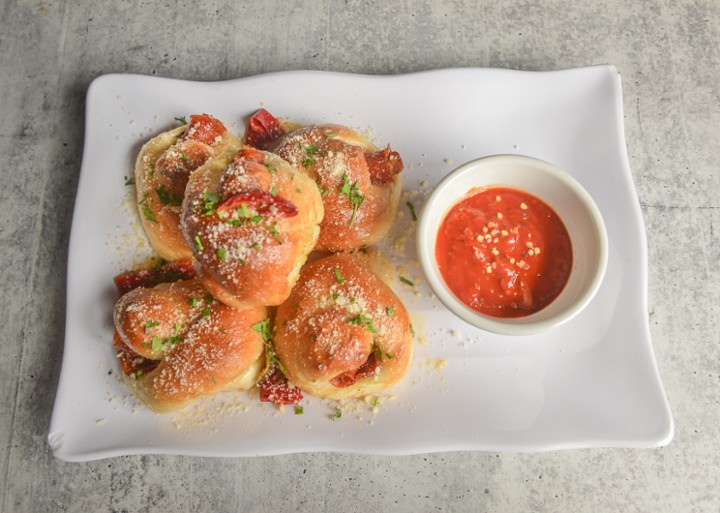 Spicy Garlic Knots