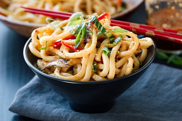 Garlic Udon Noodles