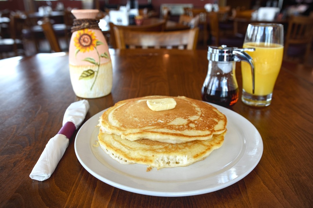 Buttermilk Pancake Breakfast*