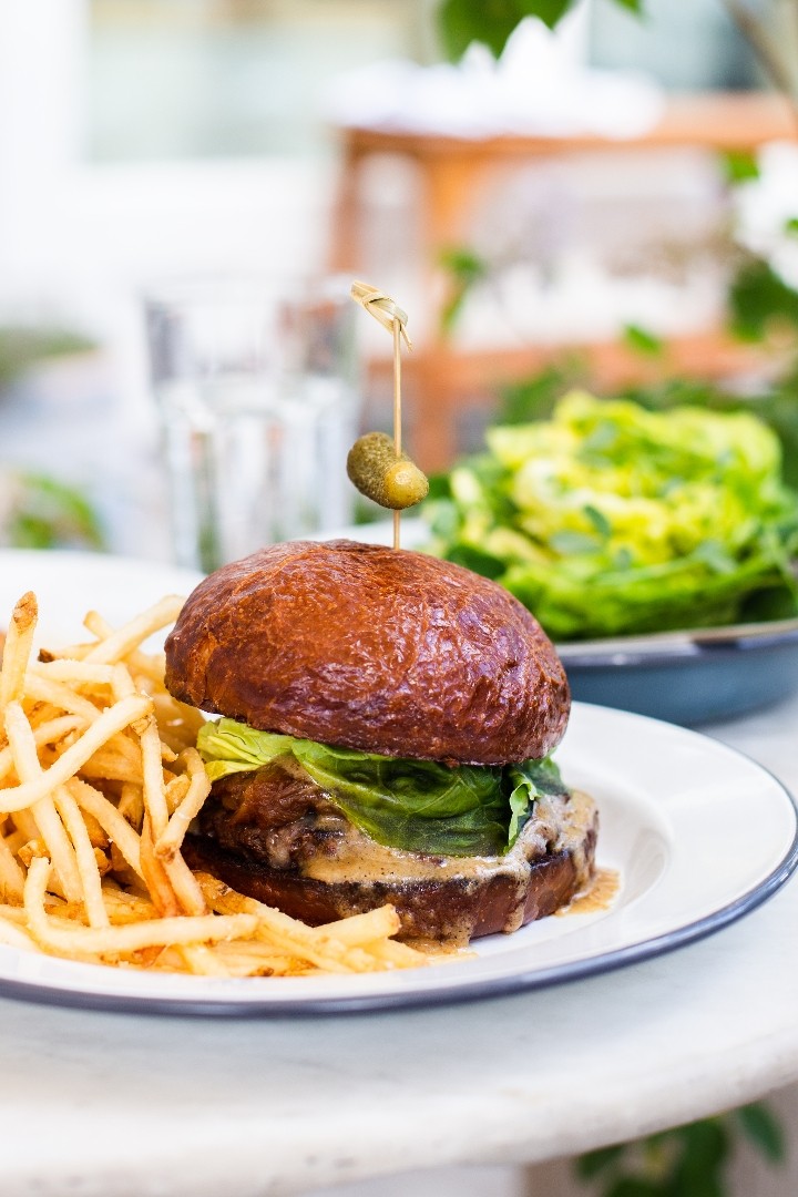 Burger Au Poivre