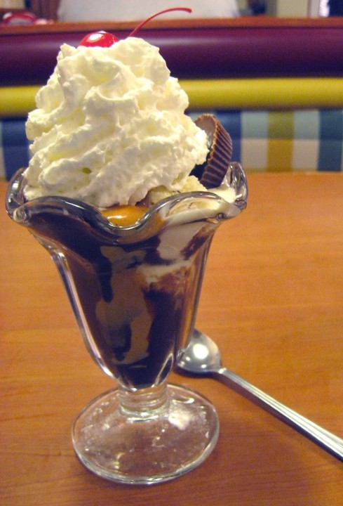 Peanut Butter Cup Sundae