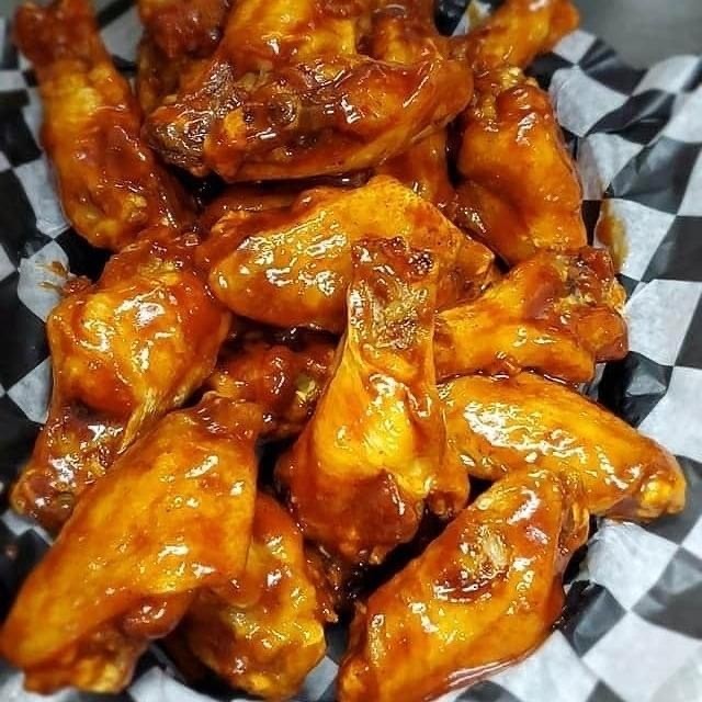 18 Traditional Wings
