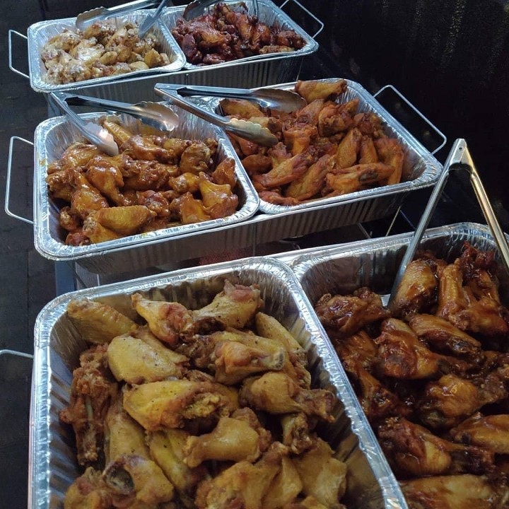 100 Traditional Wings