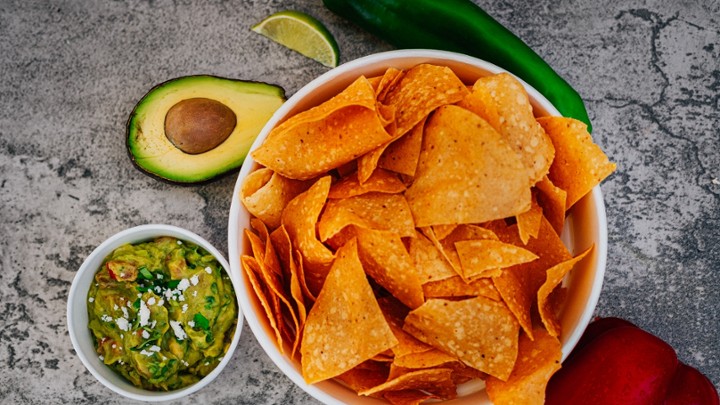 CHIPS AND GUAC