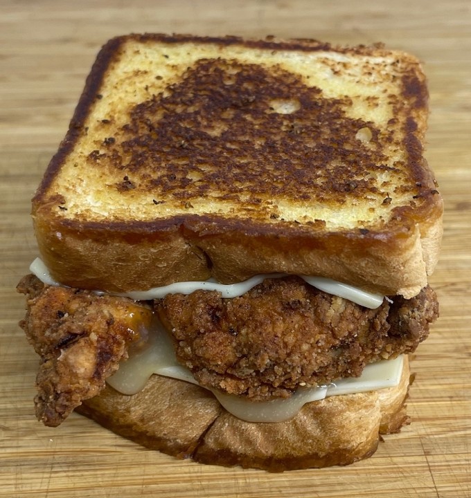 Honey Jack Chicken Sandwich w / Fries