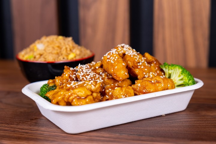 SESAME CHICKEN.