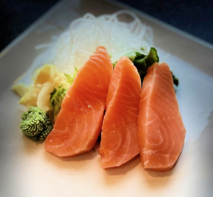 Salmon Sashimi