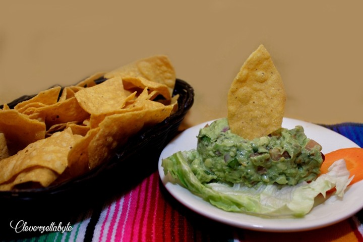 Chips /Salsa/ Gucamole