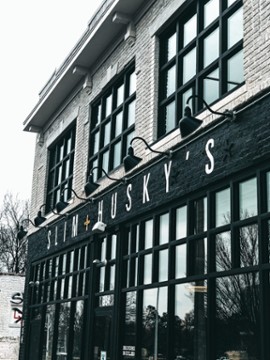 Slim & Husky's Memphis/Downtown