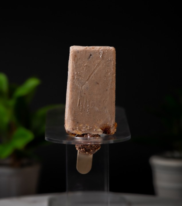 Ferrero Rocher Paleta  (Milk-Based)