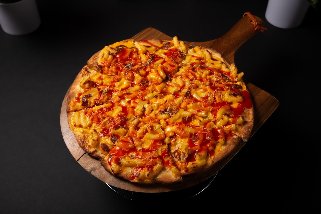 Buffalo Chicken Mac & Cheese Pizza