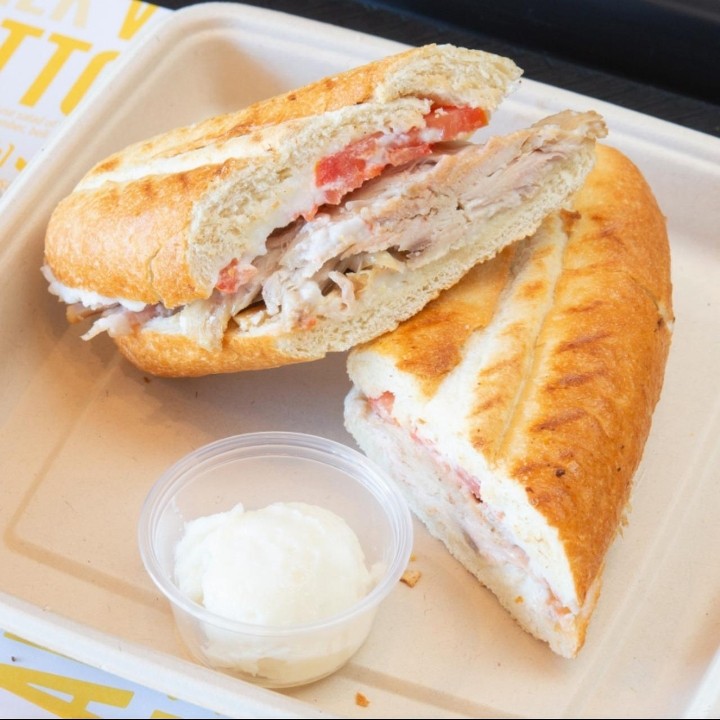 CHICKEN PANINI