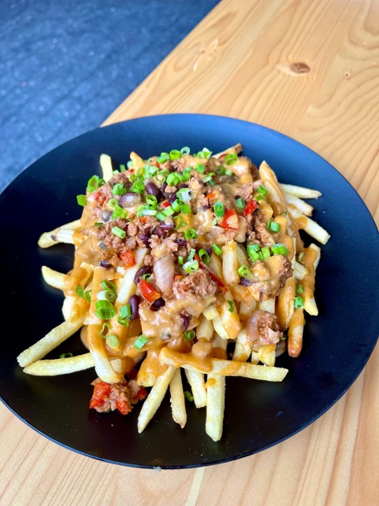 CHILI QUESO FRIES