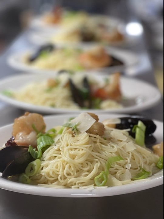 Seafood Pasta HALF