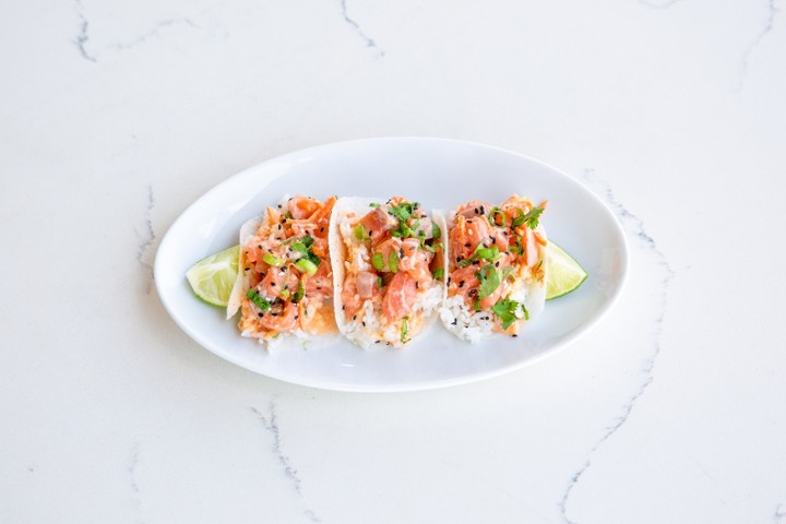 SALMON POKE TACOS