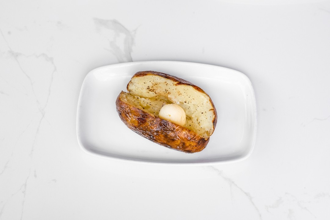 SIMPLE BAKED POTATO