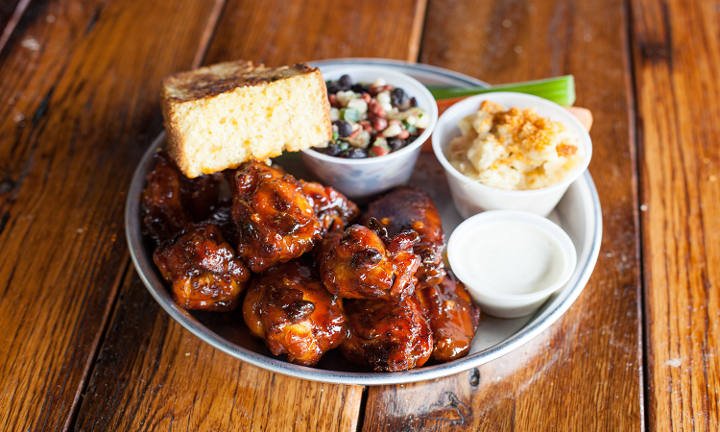 Smoked Wing Platter - 8 Piece