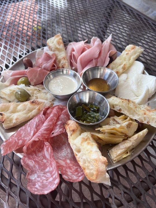2. ANTIPASTO MISTO