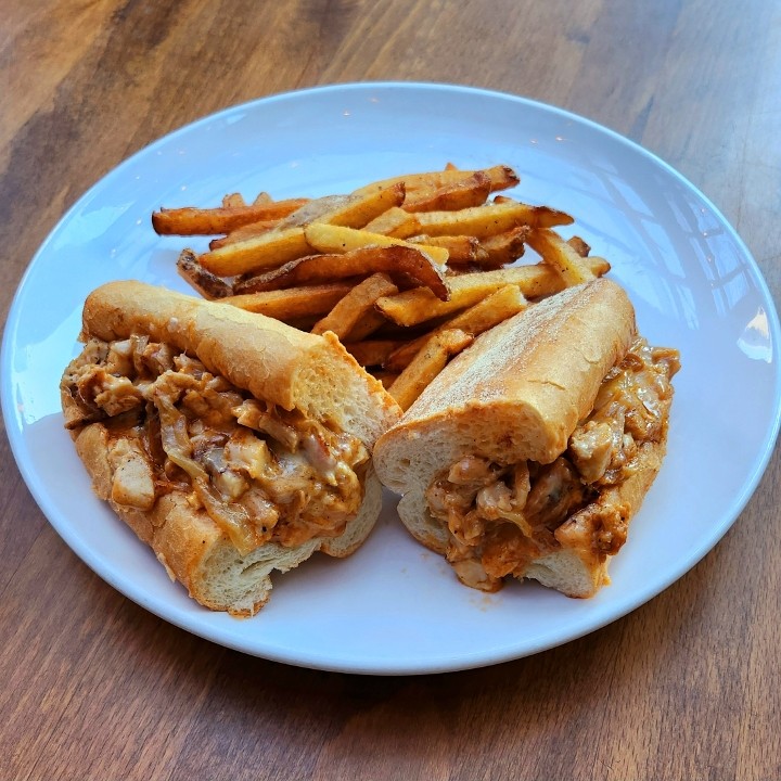 BUFFALO CHICKEN CHEESESTEAK