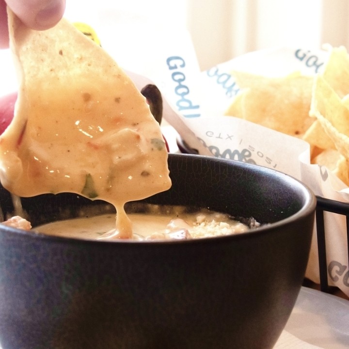 Chips & Queso (GF)