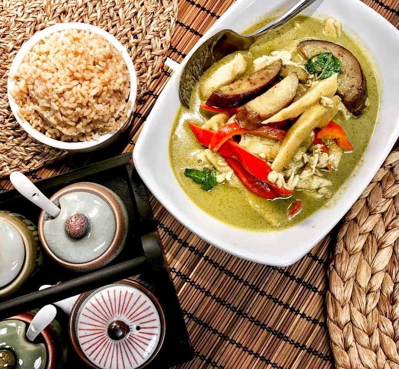 Similan Thai Restaurant 141 Lomas Santa Fe Dr