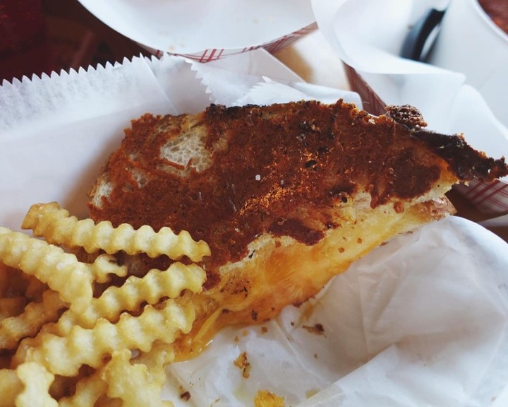 Grilled Cheese & Fries