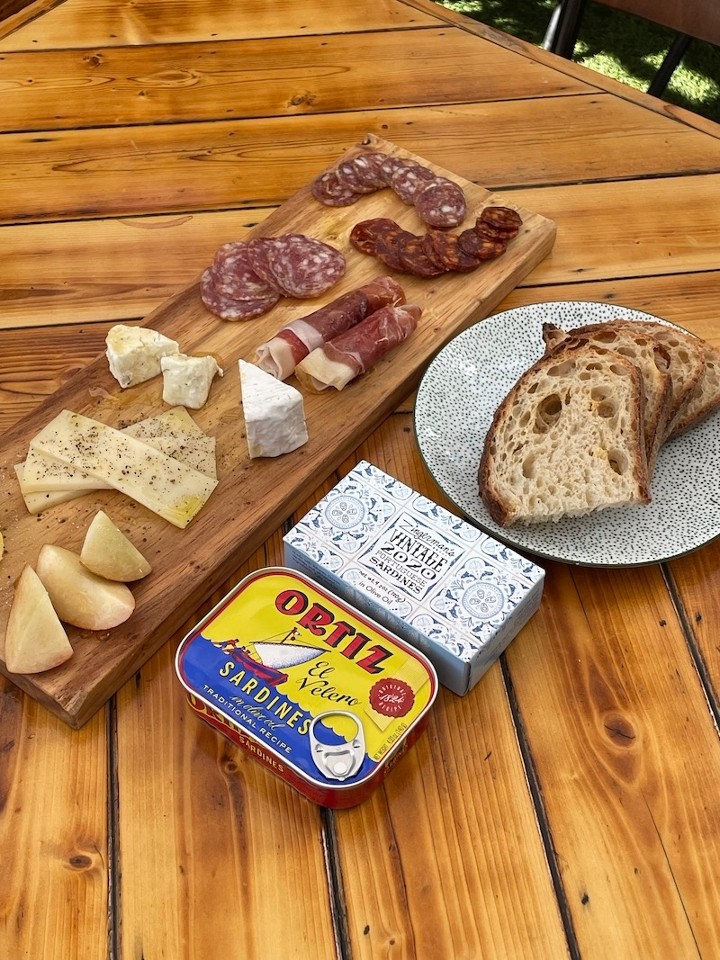 PICK 4 CHEESE & CHARCUTERIE