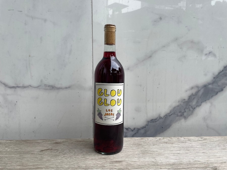 Las Jaras Glou Glou 2022, 750 mL Chillable Red Wine Bottle (12.49% ABV)