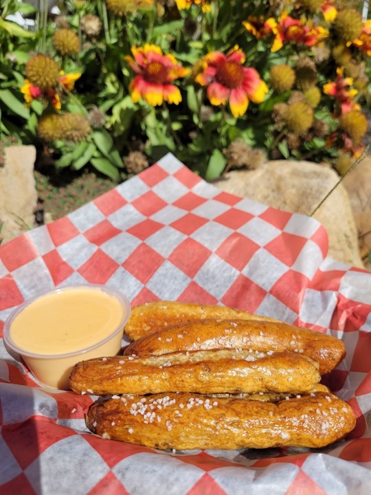 SOFT PRETZEL BREAD STICKS/ 4W/ BEER CHEESE