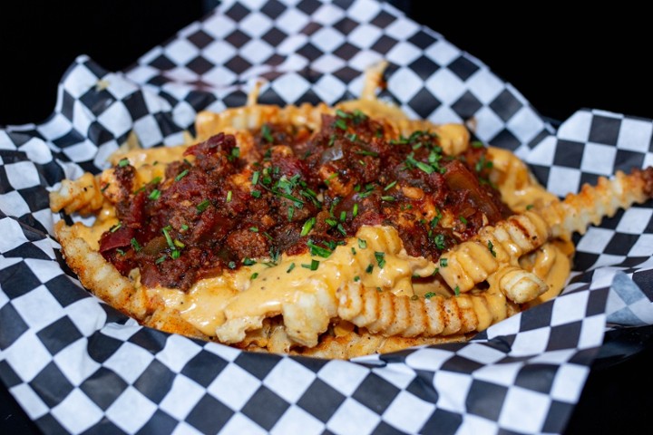 CHILI CHEESE FRIES