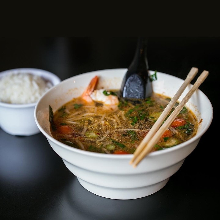 THAI SPICY SHRIMP SOUP