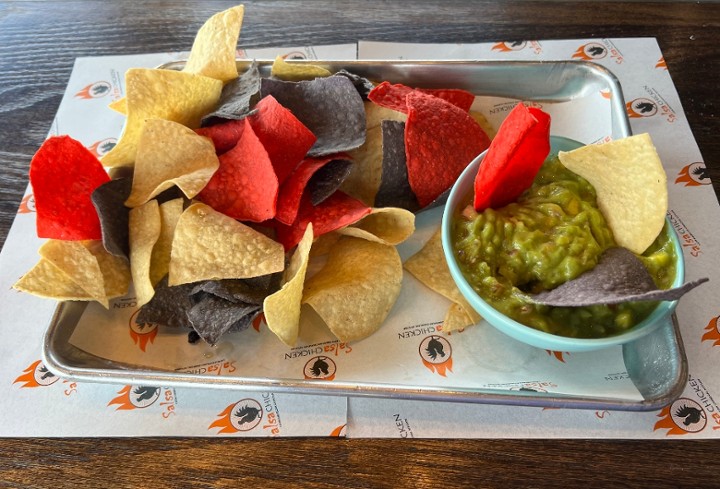 Tropical Guacamole & Chips