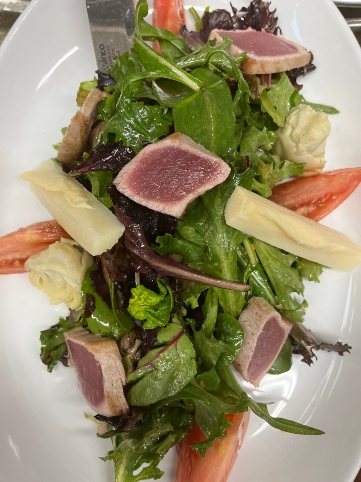 Tuna Salad Mesclun