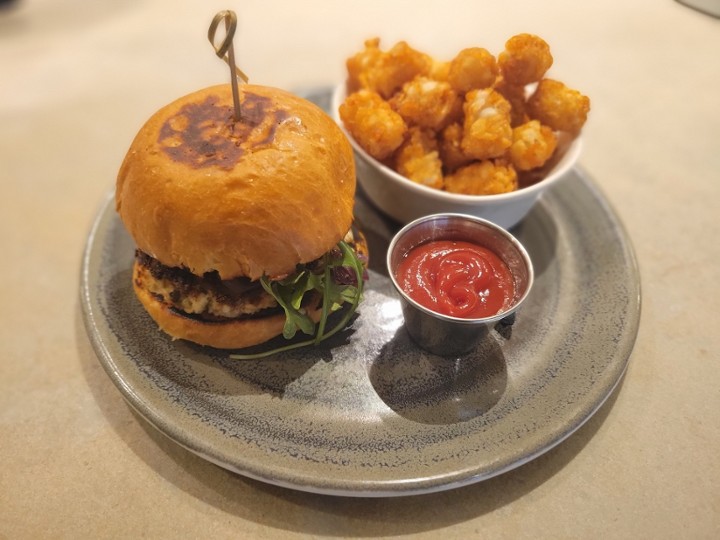 Chesapeake Crab Cake Sandwich