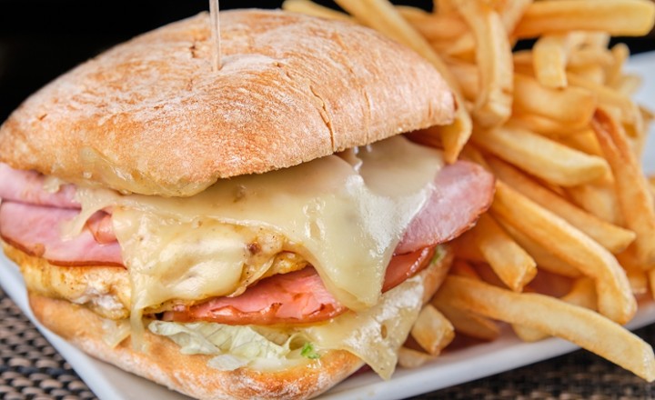 Cordon Bleu Burger