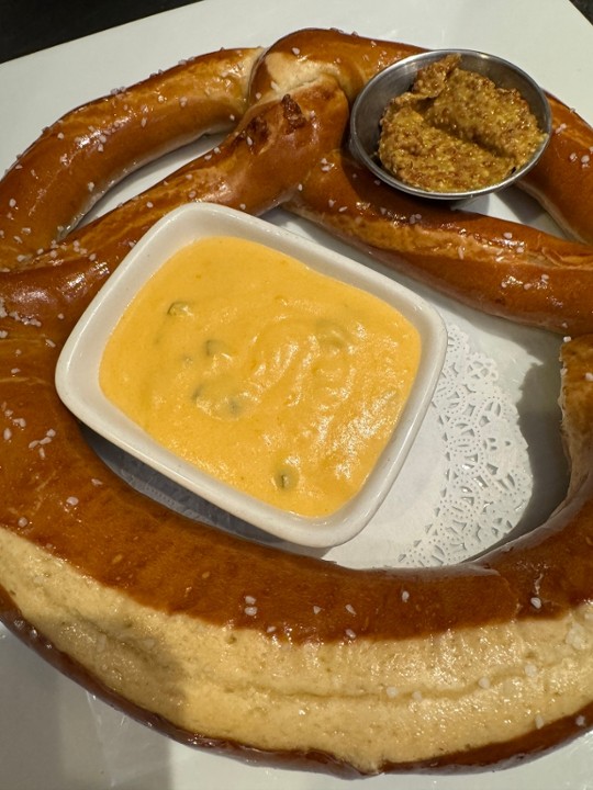 Jumbo Pretzel