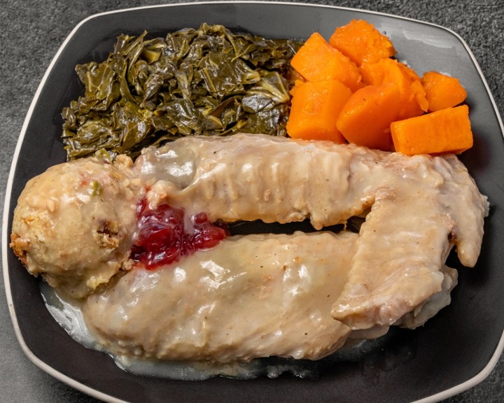 Baked Turkey Wings & Cornbread Dressing