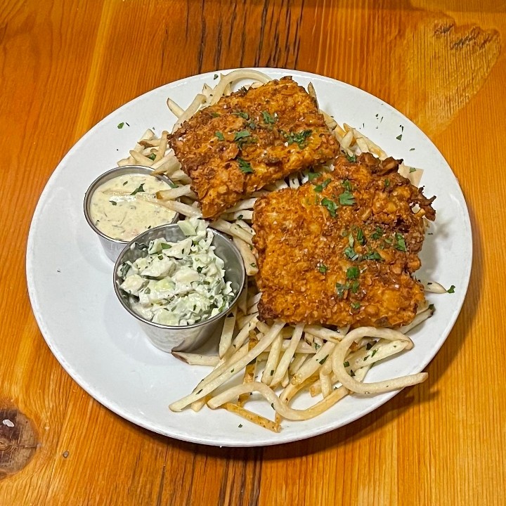 Cracker Crusted Fish & Chips Lunch