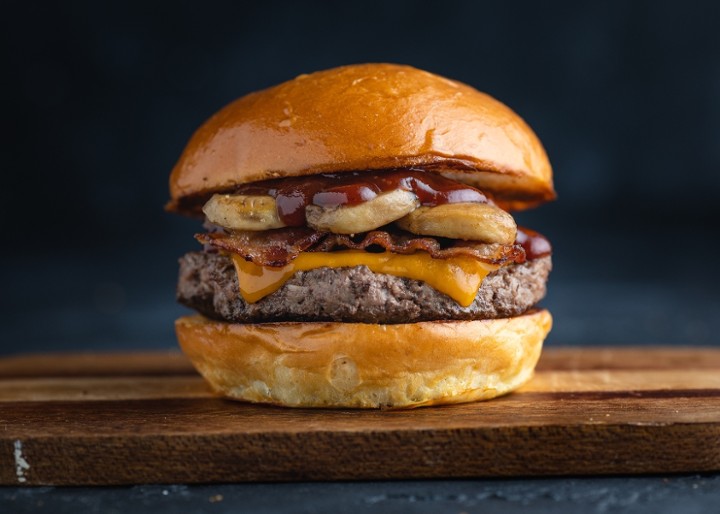 Bacon & Mushroom BBQ Cheeseburger