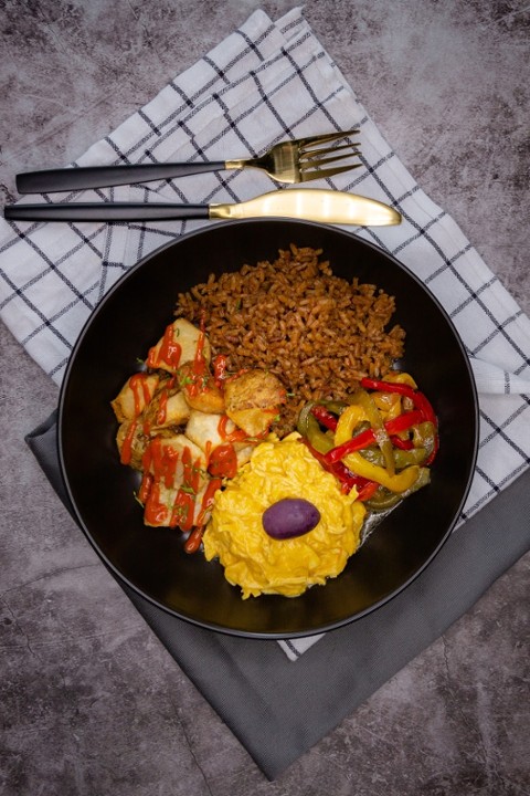 CREAMY CHICKEN AND COCONUT RICE BOWL