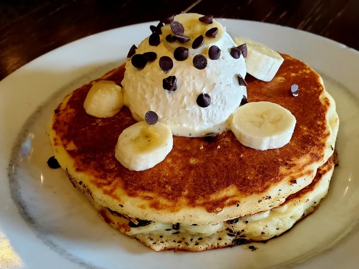 GF Banana Chocolate Chip Pancakes