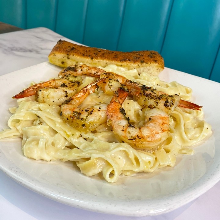 Garlic Shrimp Alfredo