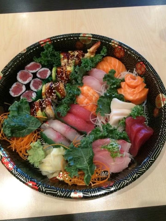 Sushi & Sashimi Tray