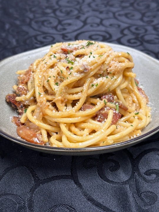 Bucatini Carbonara