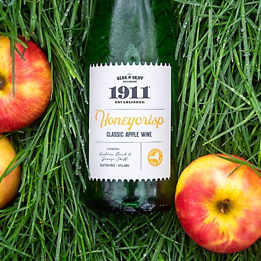 1911 Honey Crisp Apple Wine