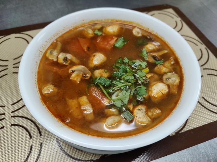 16. Tom Yum (L)