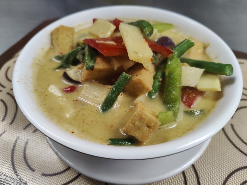 39. Green Curry