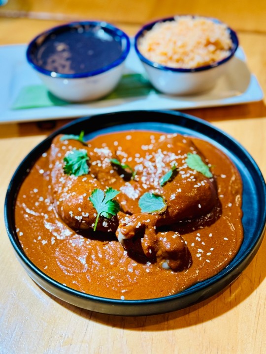 Pollo con Mole Poblano