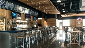 Castaways Sports Bar & Grill - Singer Island 2415 N Ocean Ave